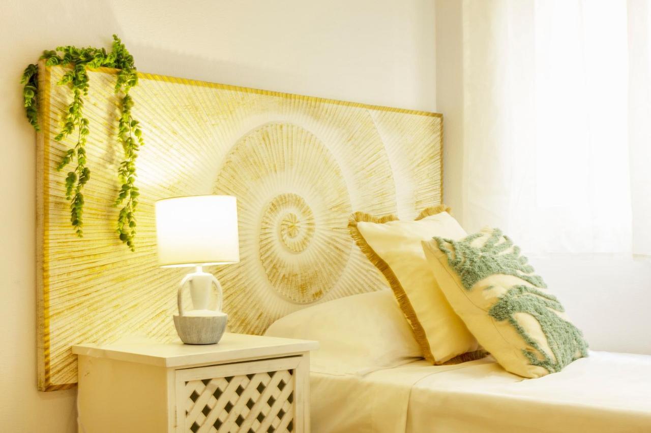 Apartamento Pink Maritimo Torrevieja Kültér fotó