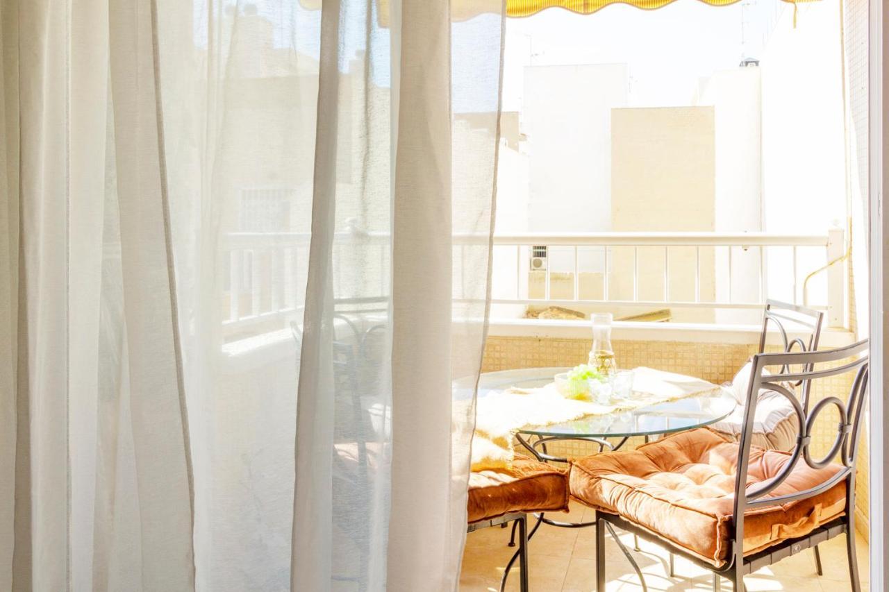 Apartamento Pink Maritimo Torrevieja Kültér fotó