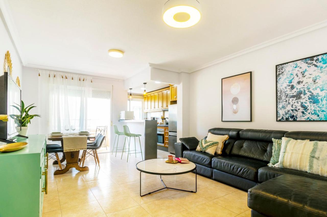 Apartamento Pink Maritimo Torrevieja Kültér fotó