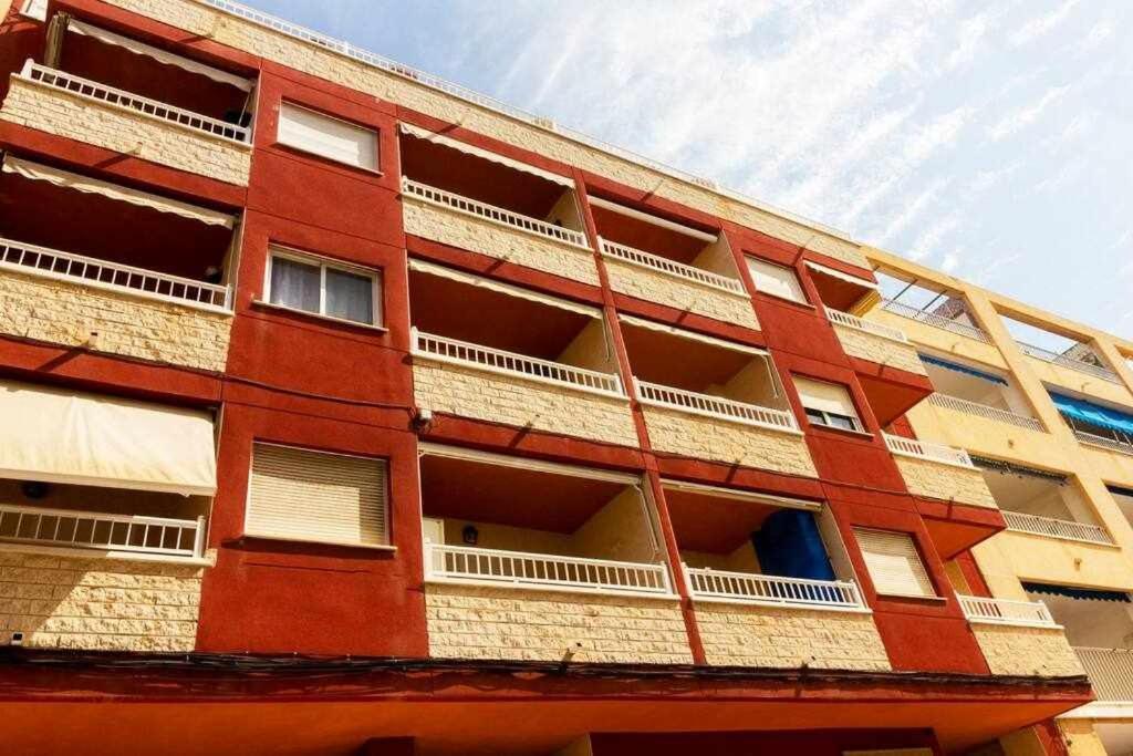 Apartamento Pink Maritimo Torrevieja Kültér fotó
